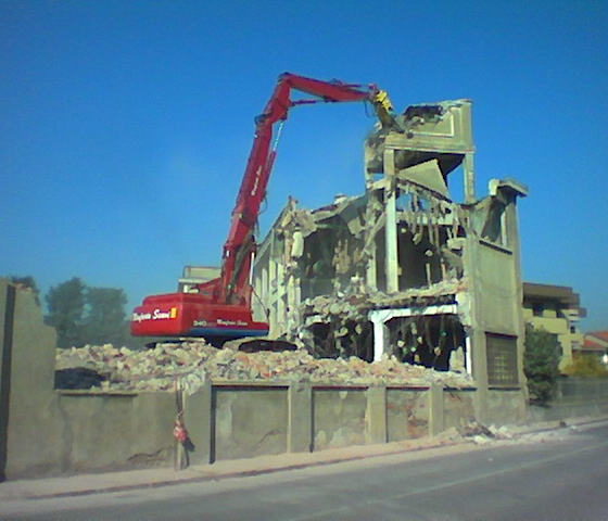 Demolizioni a Busto Garolfo
